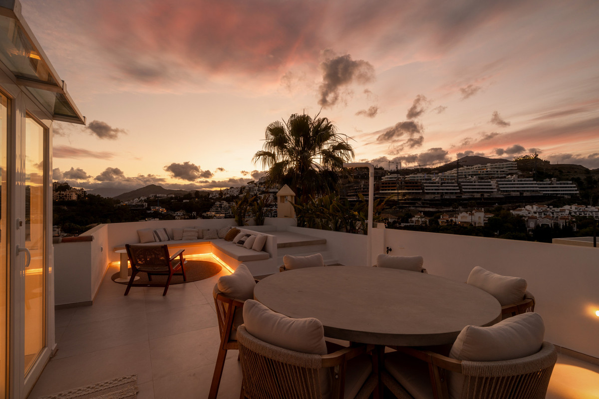 Penthouse Duplex in La Quinta-35