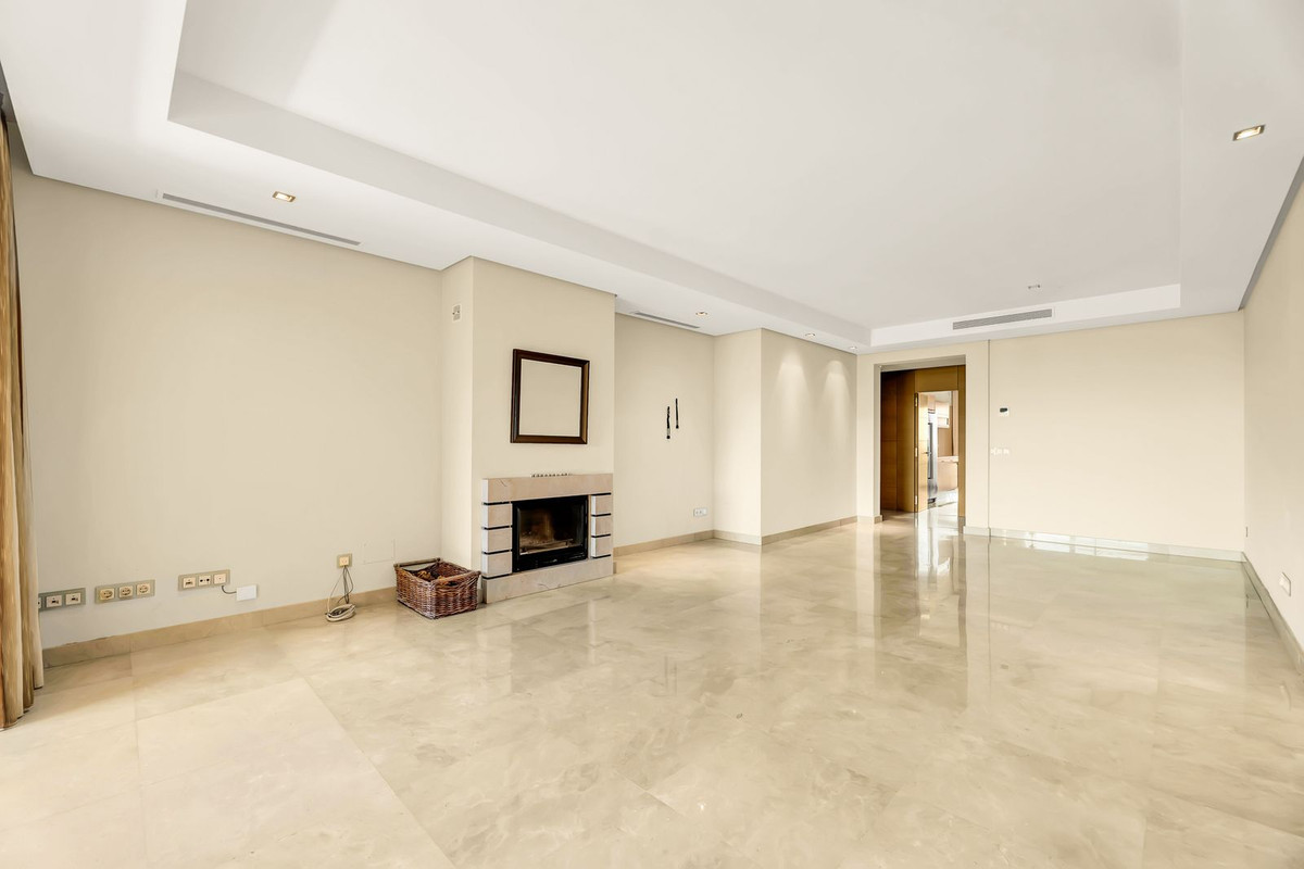 Property main view 4