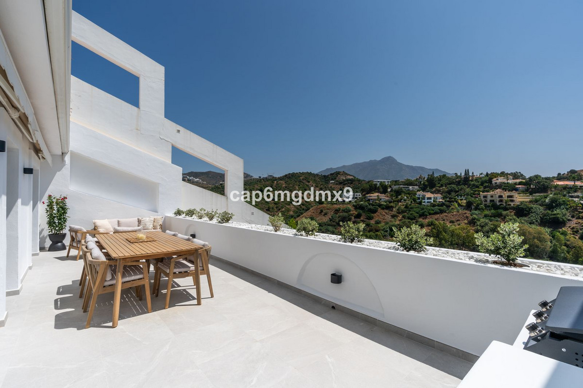 Apartment for sale in La Quinta | 3 bedrooms H5106859