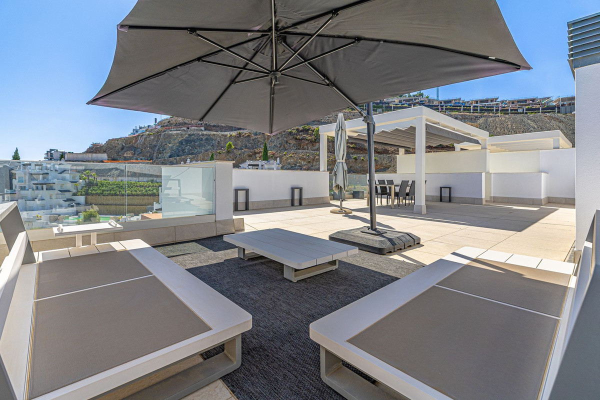 Penthouse te koop in La Quinta | 3 slaapkamers H5107372