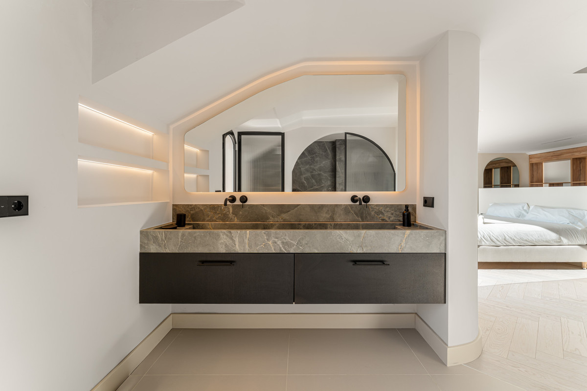 Property main view 16