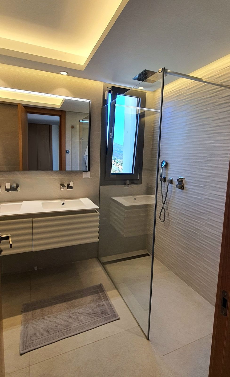 Property main view 16