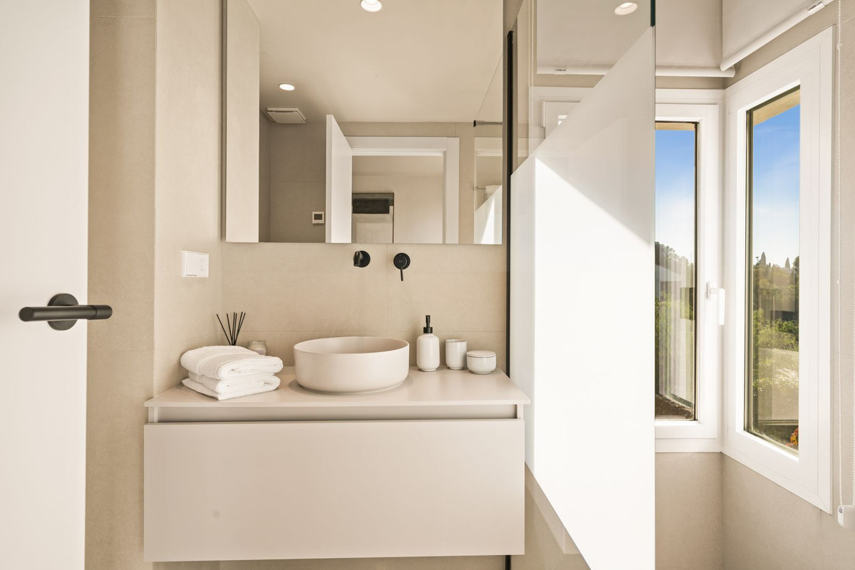 Property main view 33