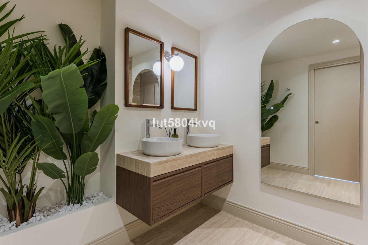 Property main view 44