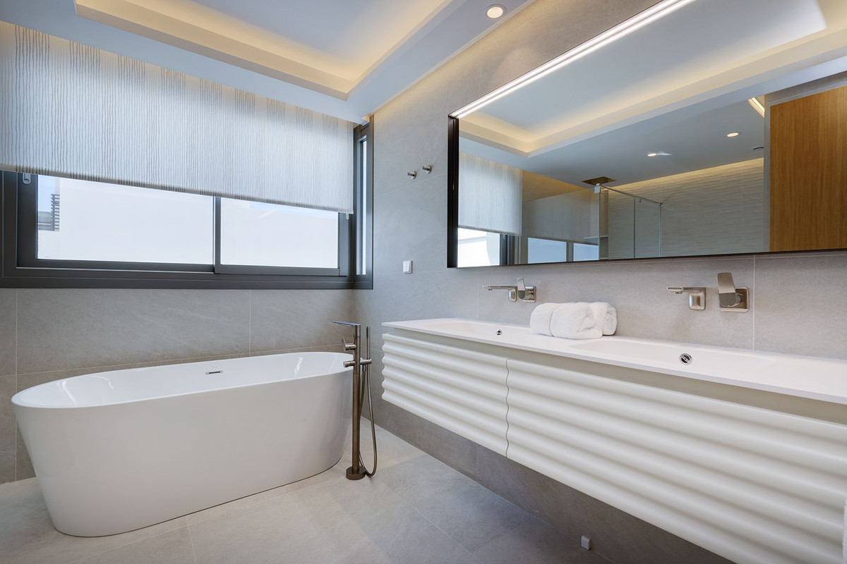 Appartement te koop in La Quinta | 5 slaapkamers H5374171