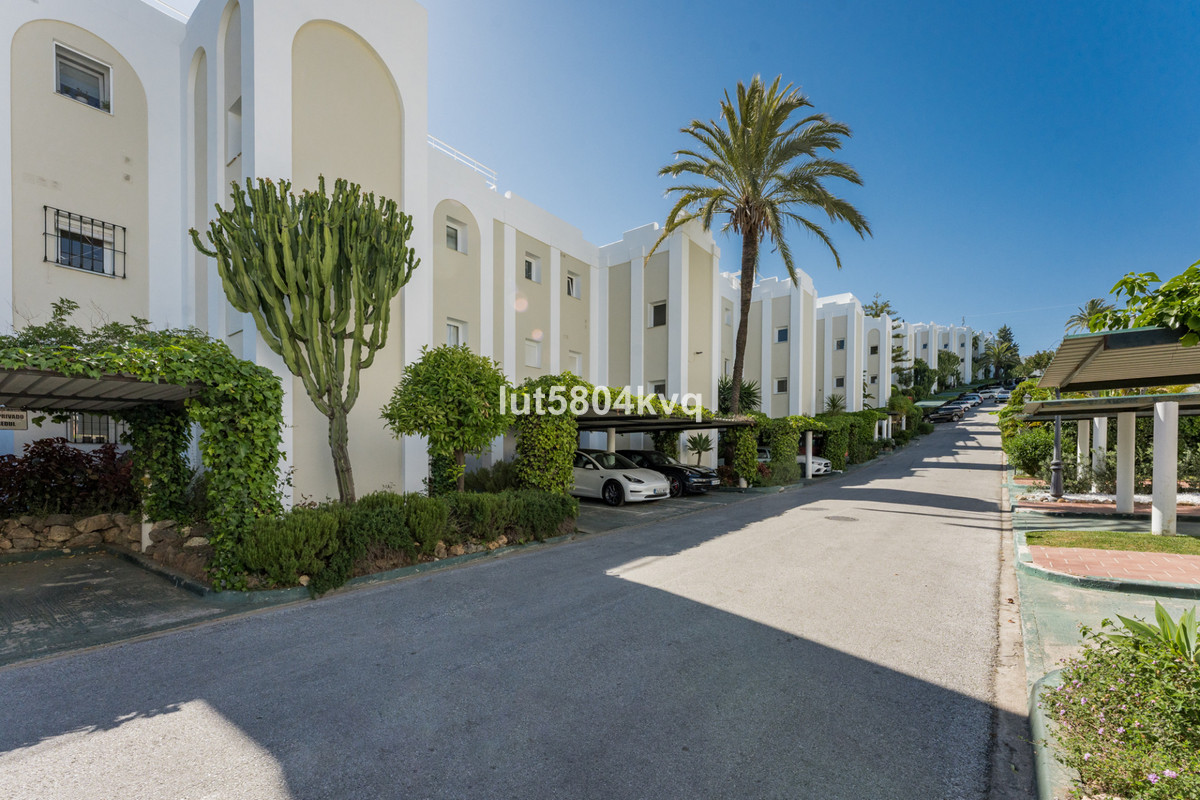 Duplex te koop in La Quinta | 3 slaapkamers H5384116