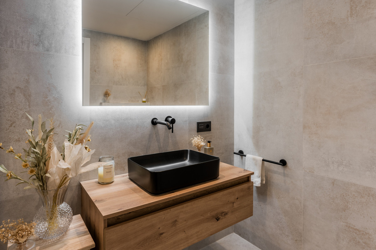 Property main view 44