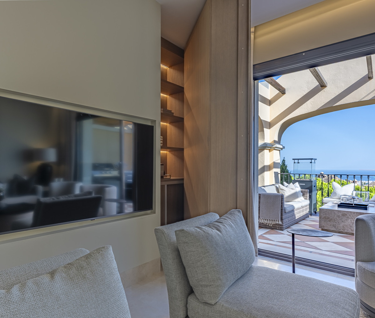 Property main view 46
