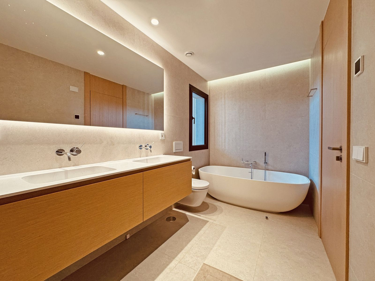 Property main view 16