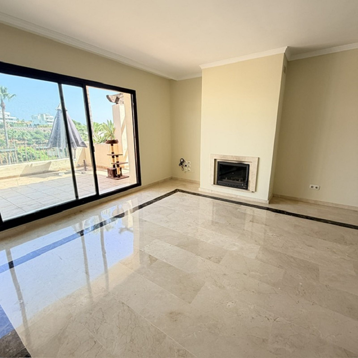 Penthouse te koop in La Quinta | 3 slaapkamers H5485924