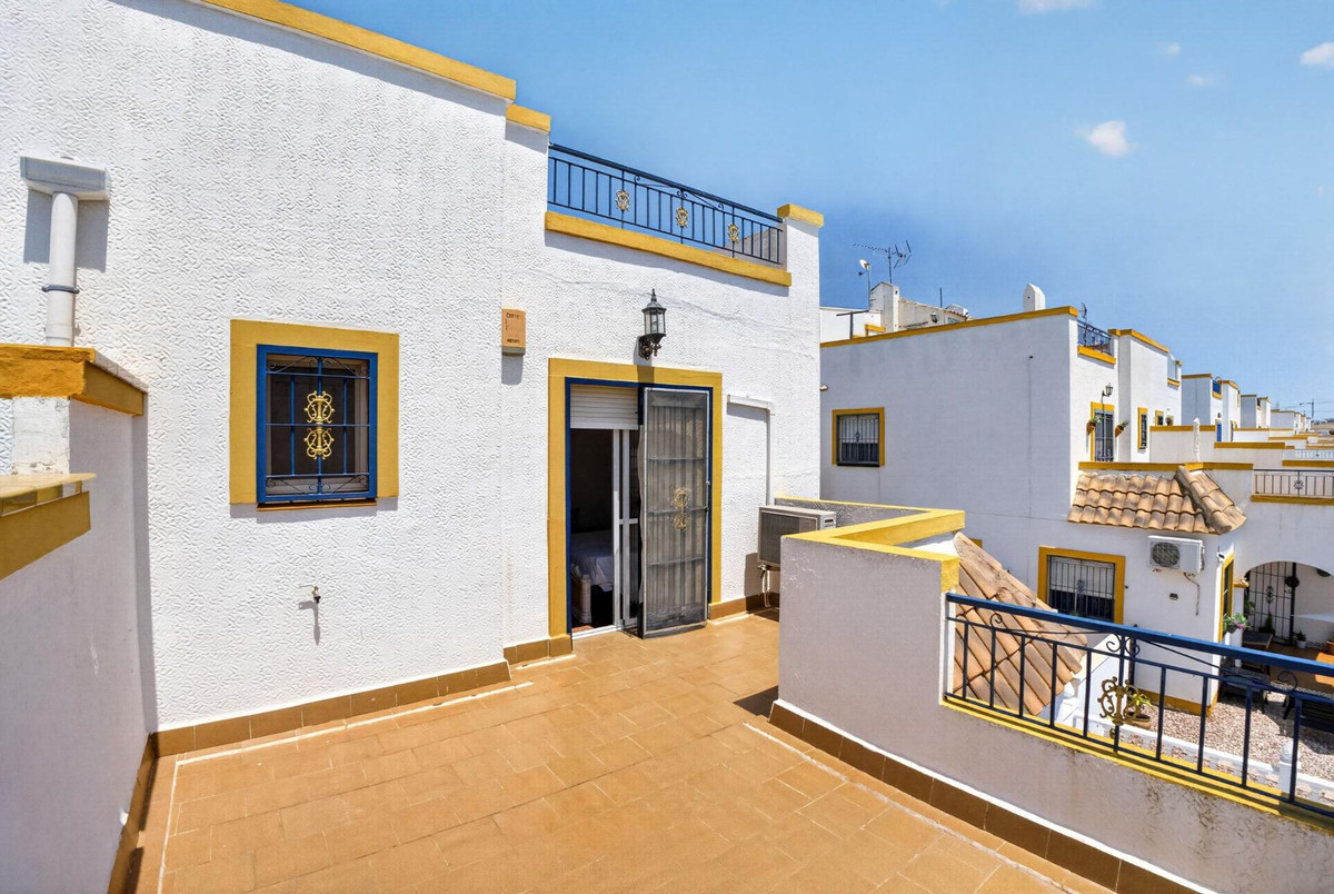Appartement te koop in La Siesta | 3 slaapkamers H5408869