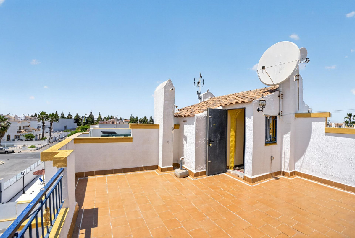 Appartement te koop in La Siesta | 3 slaapkamers H5408869