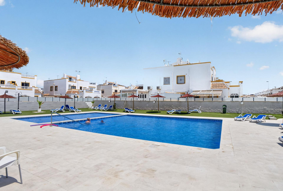 Appartement te koop in La Siesta | 3 slaapkamers H5408869