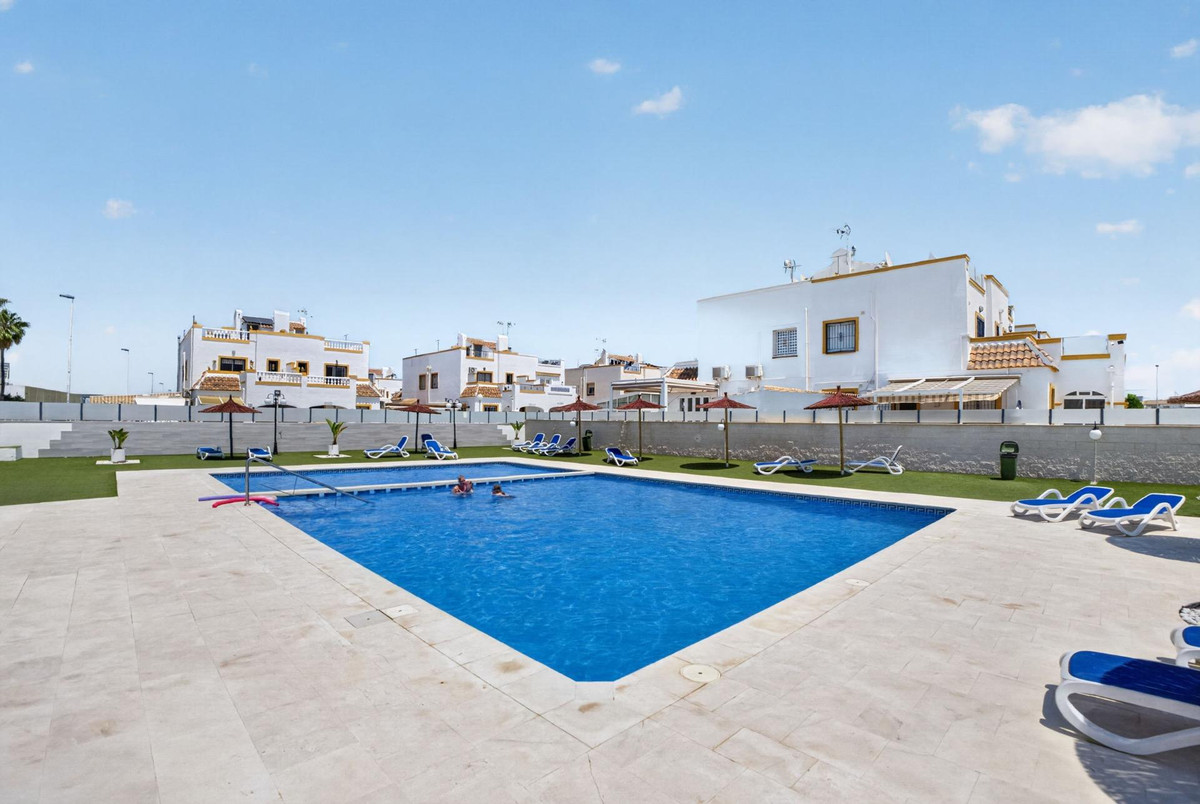 Appartement te koop in La Siesta | 3 slaapkamers H5408869