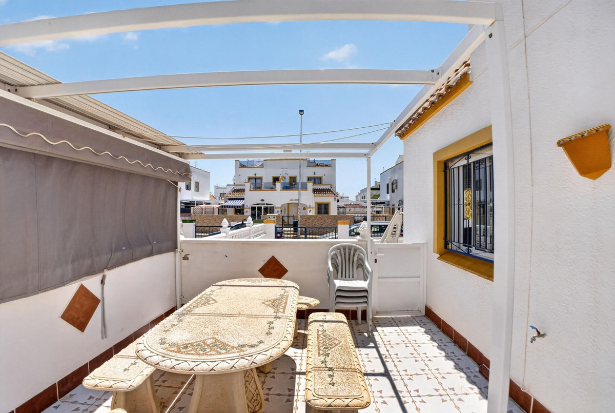Appartement te koop in La Siesta | 3 slaapkamers H5408869
