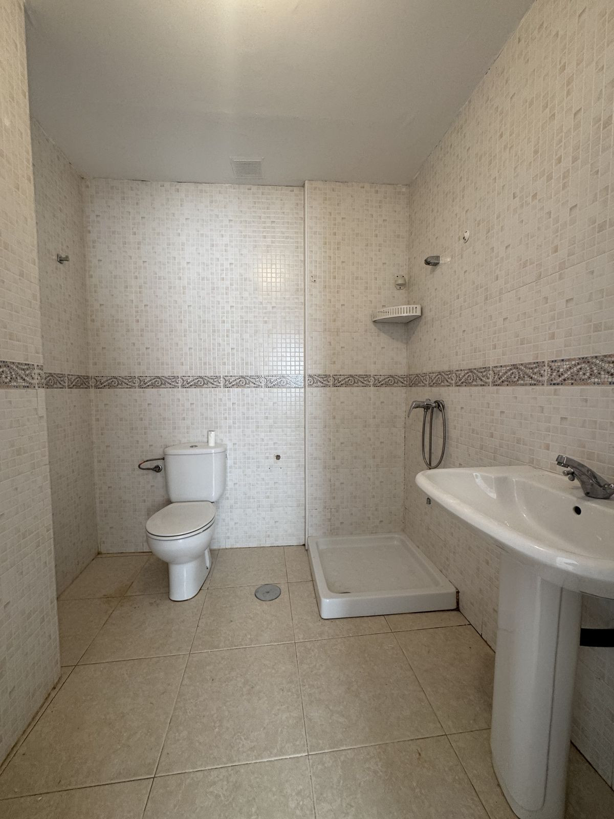 Apartment for sale in La Trinidad | 1 bedrooms H5112382