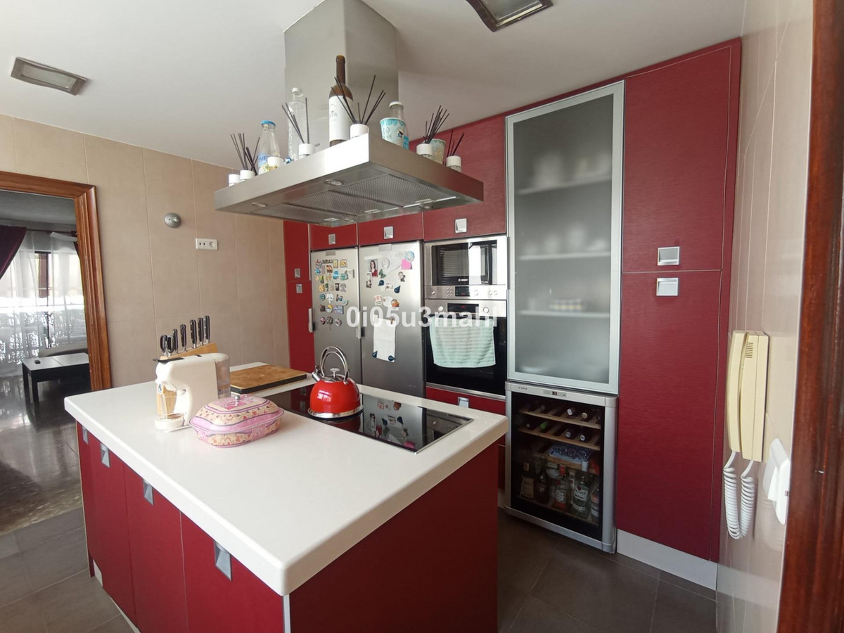 Appartement te koop in La Trinidad | 3 slaapkamers H5213167