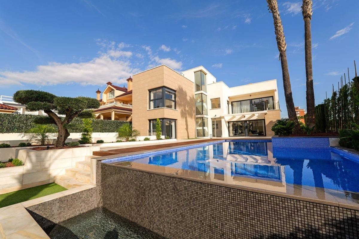 Property main view 25