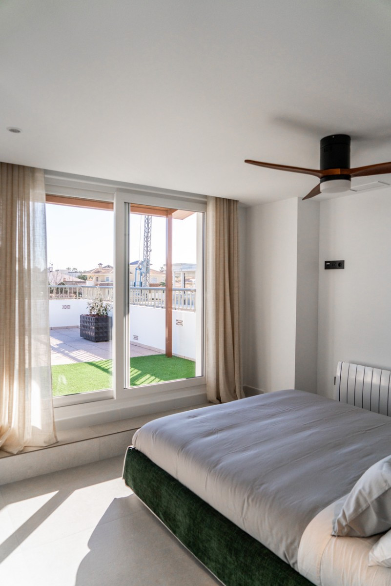 Penthouse te koop in La Zenia | 3 slaapkamers H5233999