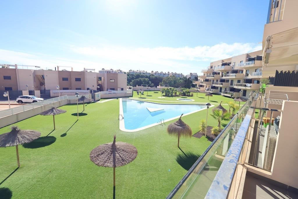 Appartement te koop in La Zenia | 2 slaapkamers H5250301