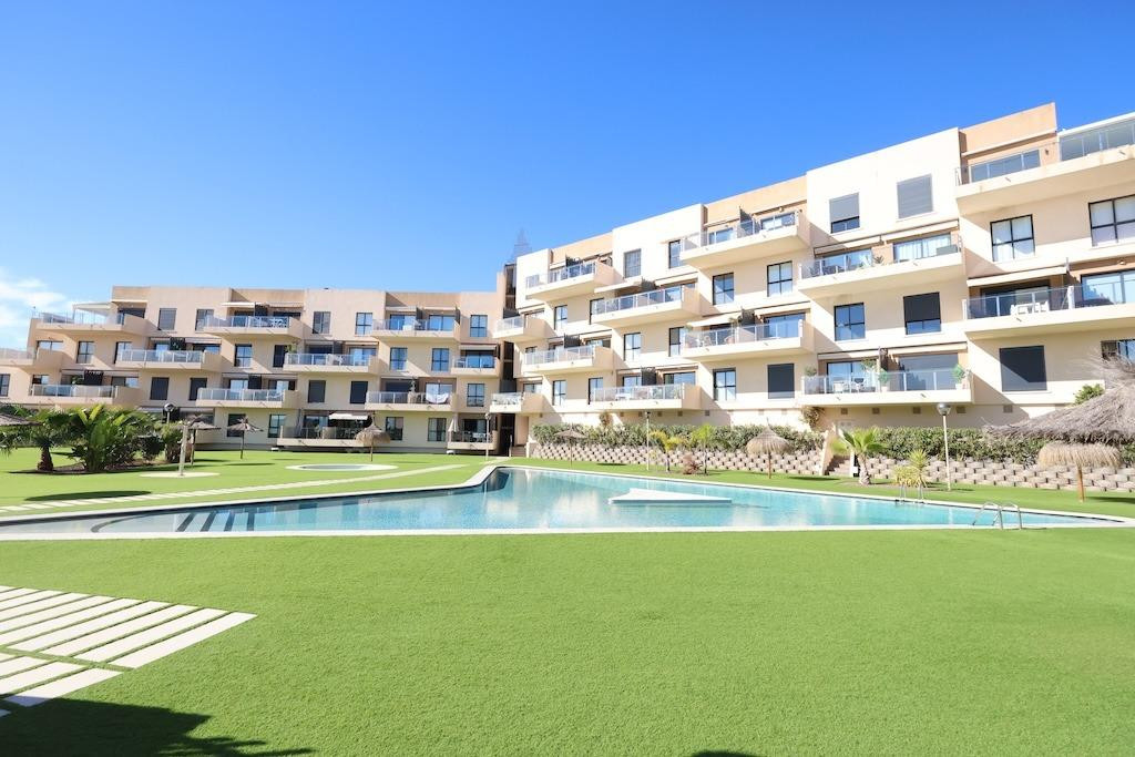Appartement te koop in La Zenia | 2 slaapkamers H5250301