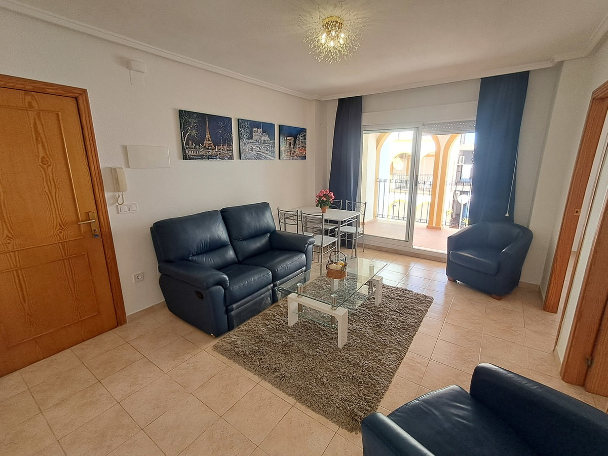 Appartement te koop in La Zenia | 2 slaapkamers H5335795