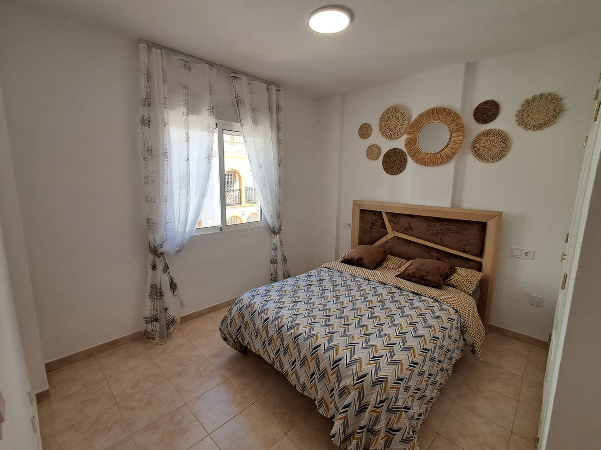 Appartement te koop in La Zenia | 2 slaapkamers H5335798