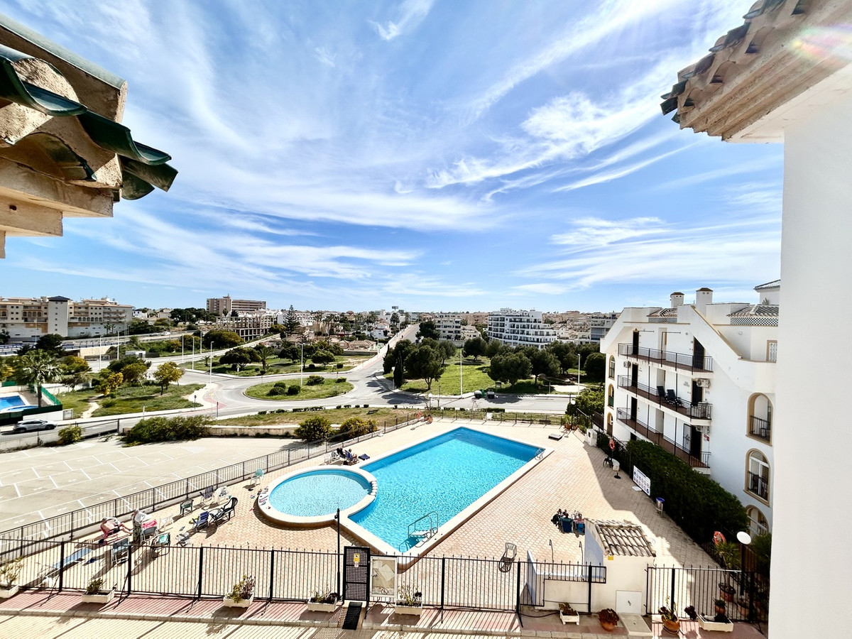 Penthouse te koop in La Zenia | 3 slaapkamers H5346799