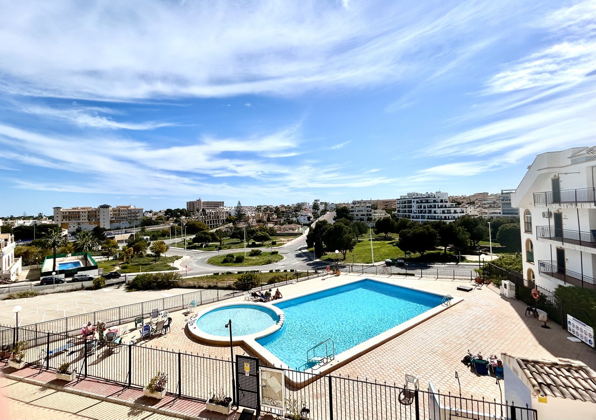 Penthouse te koop in La Zenia | 3 slaapkamers H5347621