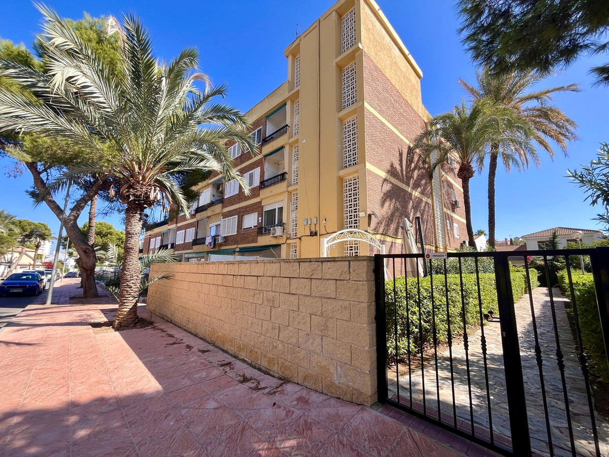Appartement te koop in La Zenia | 1 slaapkamers H5347624