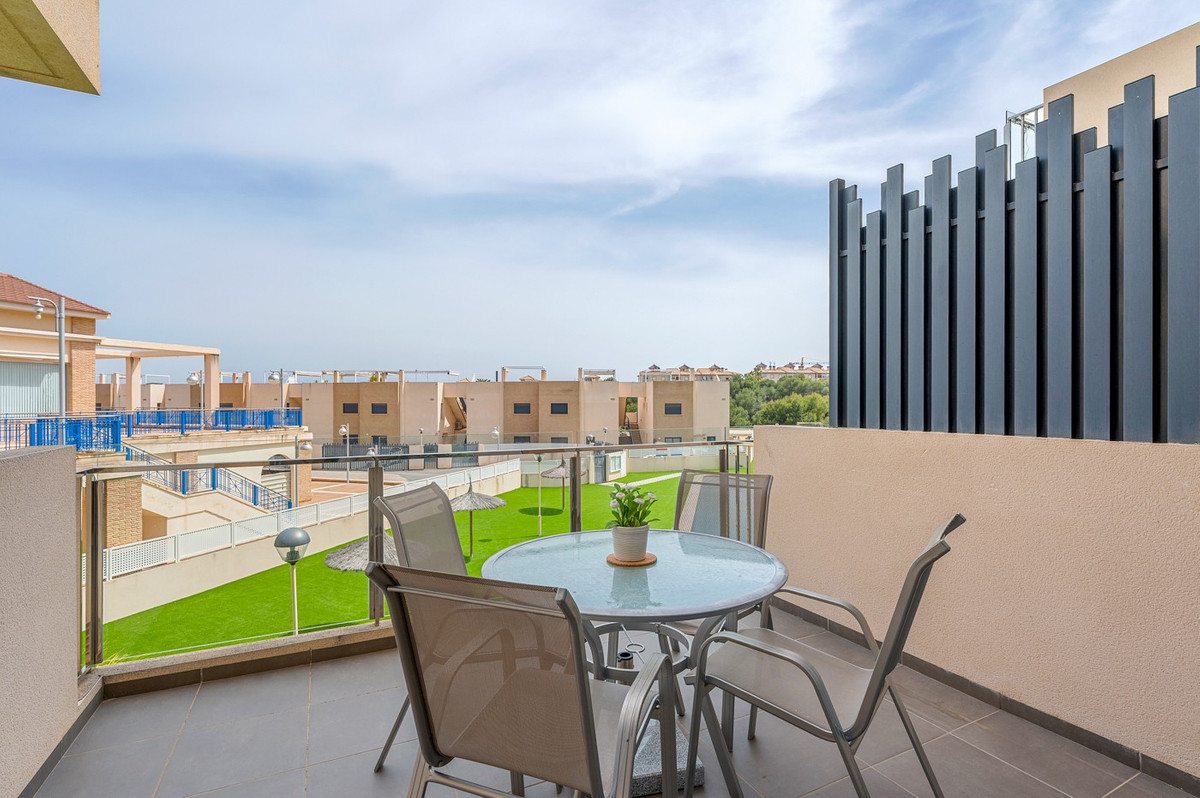 Appartement te koop in La Zenia | 2 slaapkamers H5369389