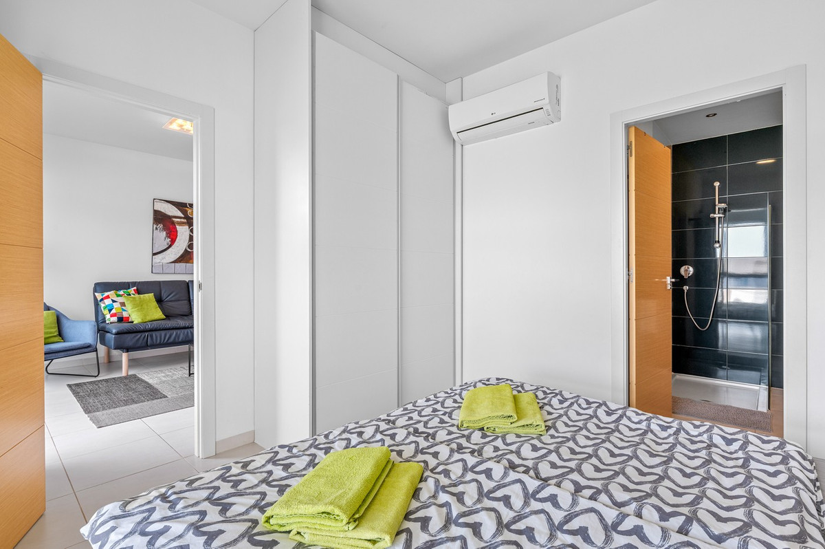 Appartement te koop in La Zenia | 2 slaapkamers H5369389