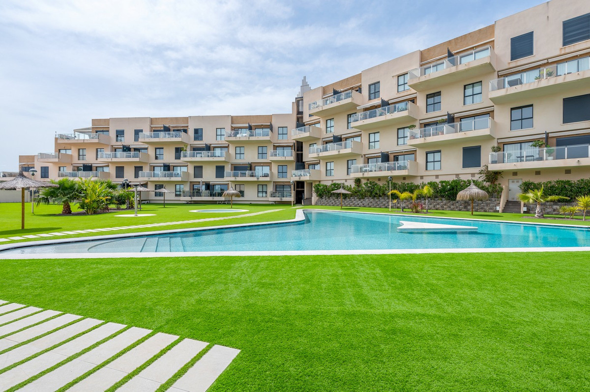 Appartement te koop in La Zenia | 2 slaapkamers H5369389