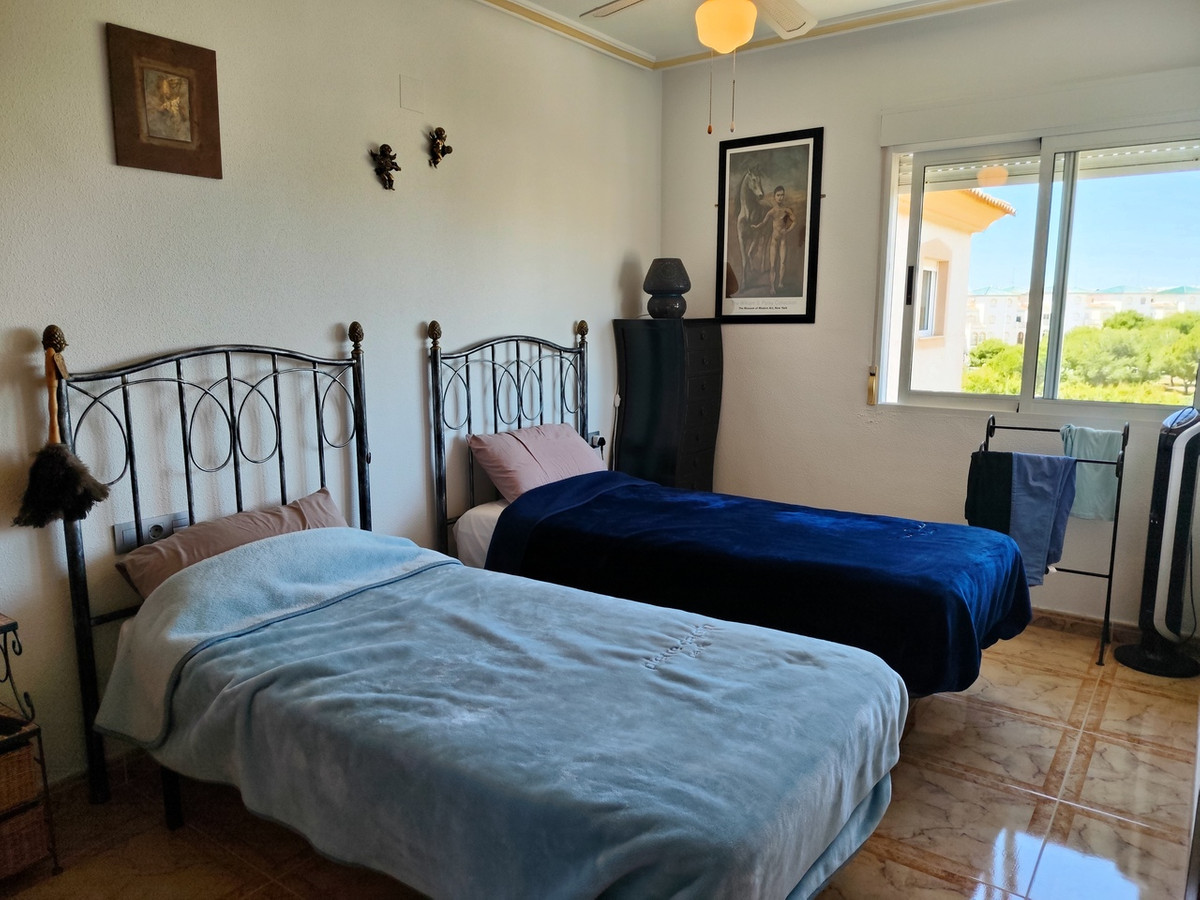 Appartement te koop in La Zenia | 2 slaapkamers H5379268