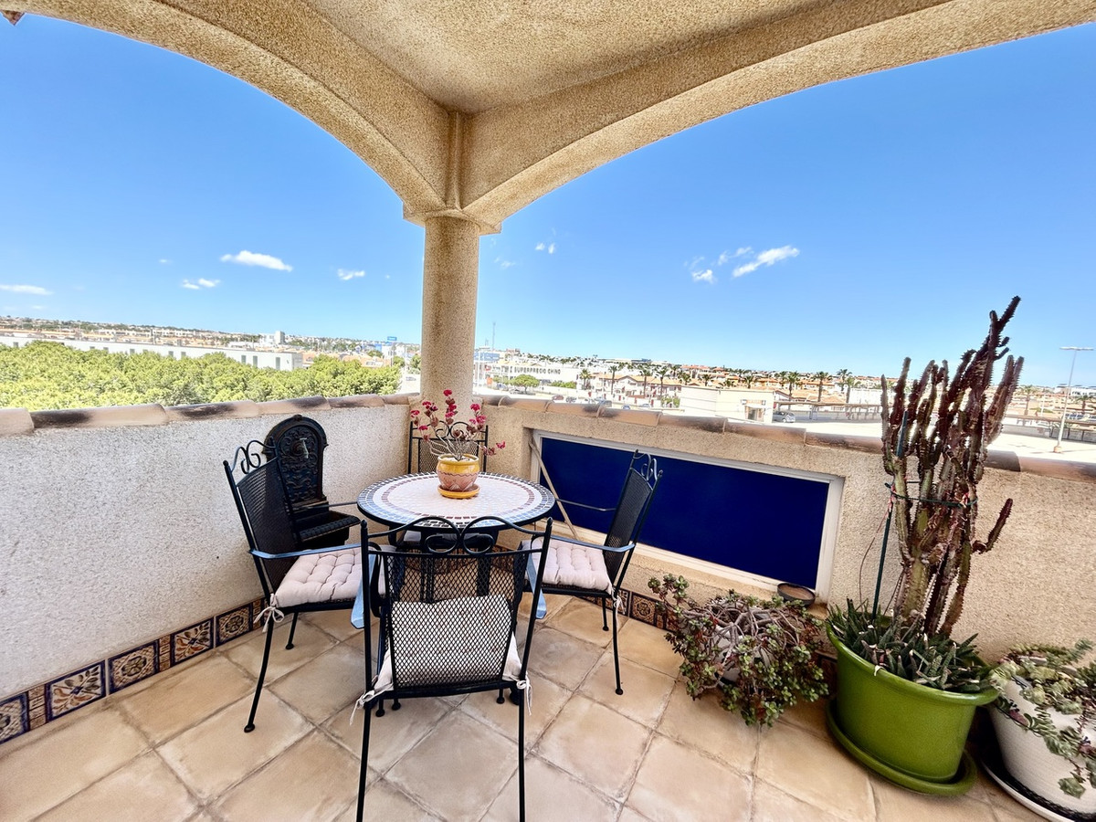 Appartement te koop in La Zenia | 2 slaapkamers H5379268