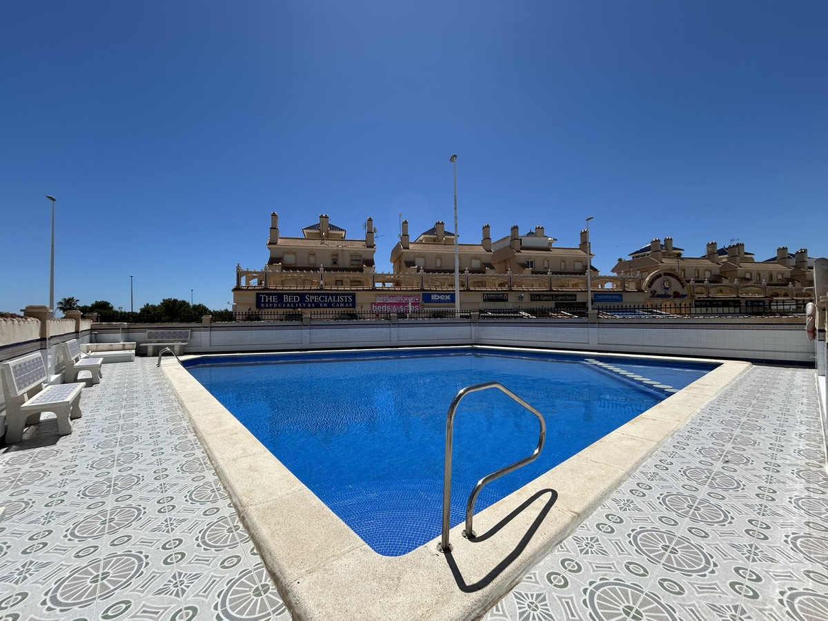 Appartement te koop in La Zenia | 2 slaapkamers H5379301