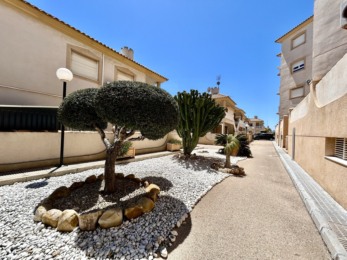 Appartement te koop in La Zenia | 2 slaapkamers H5379301