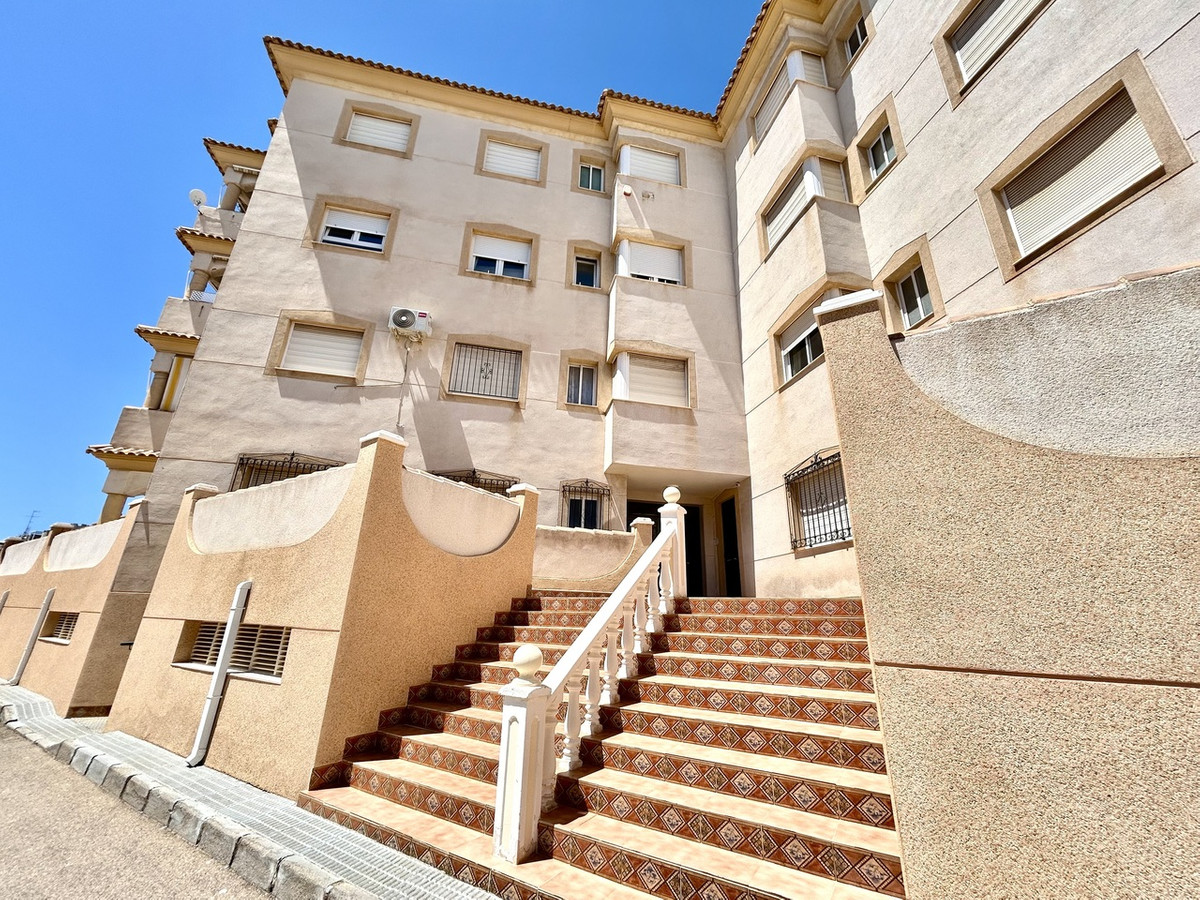 Appartement te koop in La Zenia | 2 slaapkamers H5379301