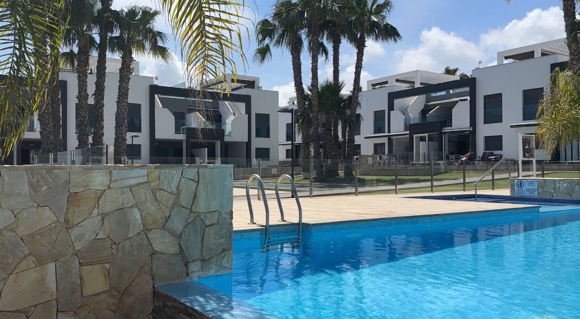 Penthouse te koop in La Zenia | 2 slaapkamers H5379682