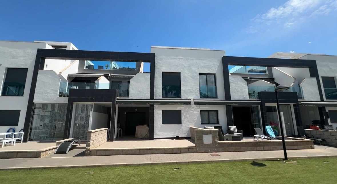 Penthouse te koop in La Zenia | 2 slaapkamers H5379682