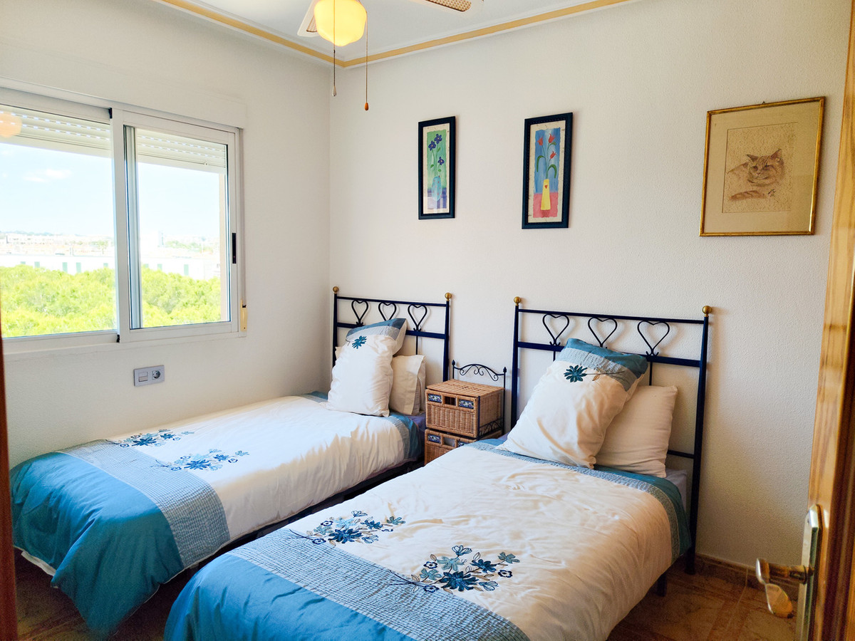 Appartement te koop in La Zenia | 2 slaapkamers H5380312