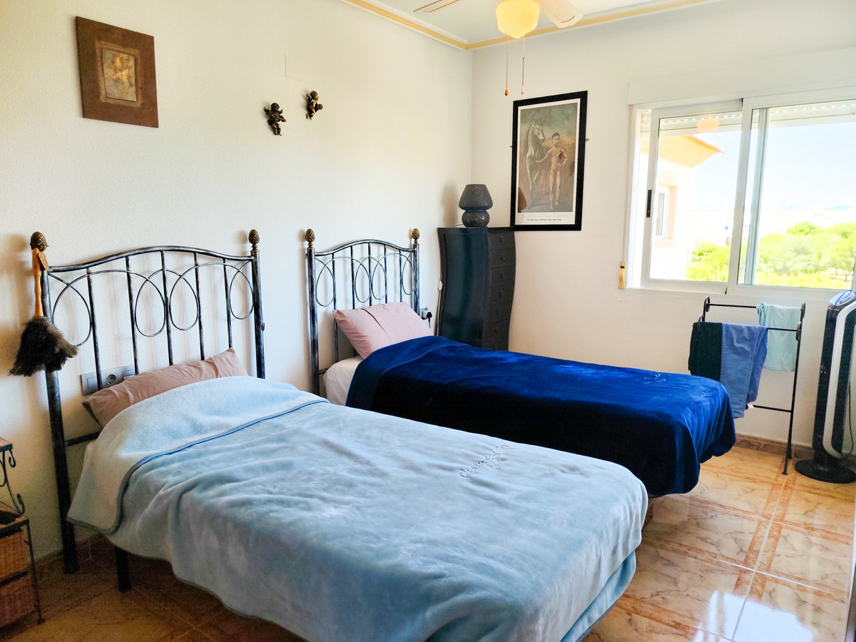 Appartement te koop in La Zenia | 2 slaapkamers H5380312