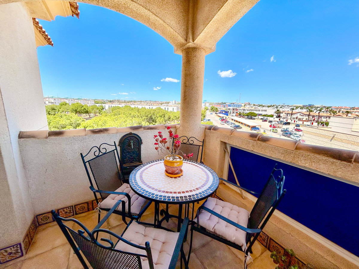 Appartement te koop in La Zenia | 2 slaapkamers H5380312