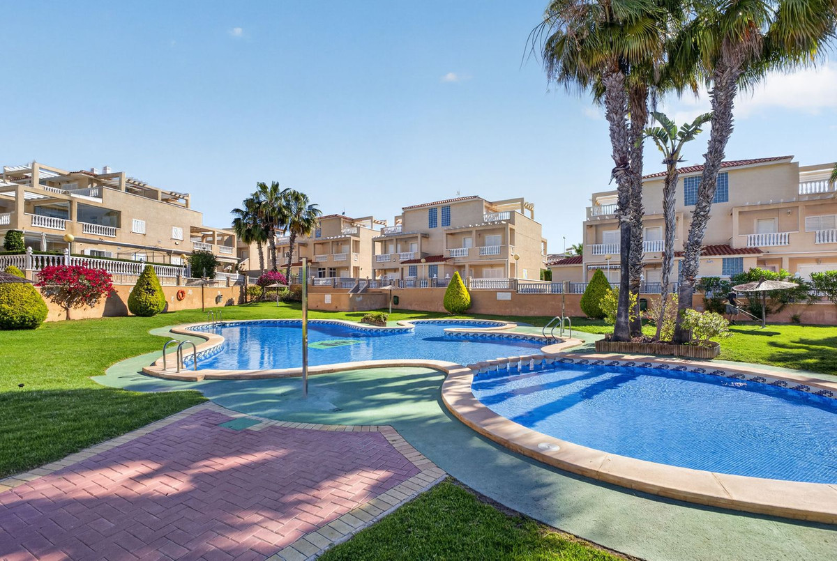 Appartement te koop in La Zenia | 1 slaapkamers H5396554