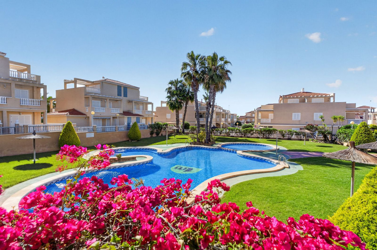 Appartement te koop in La Zenia | 1 slaapkamers H5396554