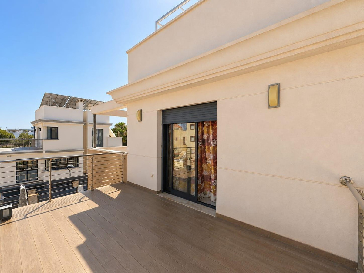 Property main view 45