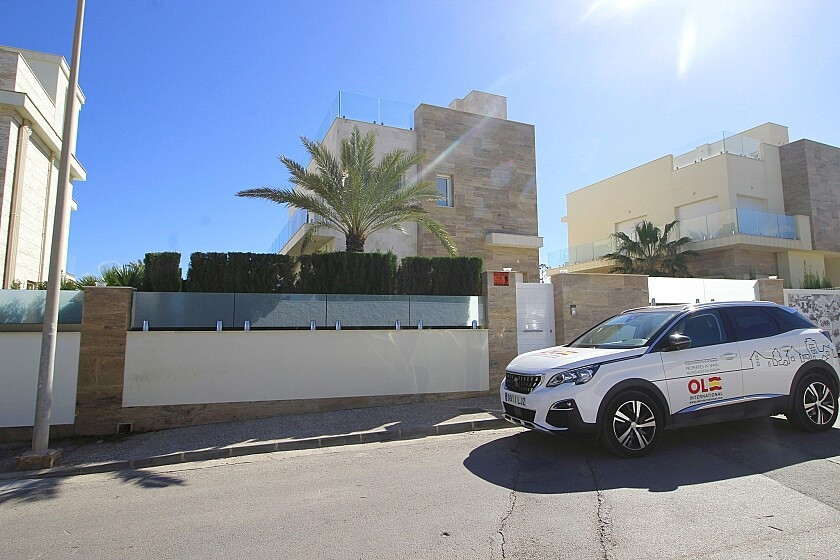 Penthouse te koop in La Zenia | 5 slaapkamers H5456335