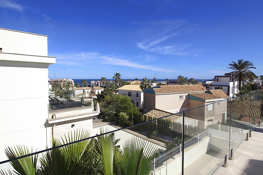 Penthouse te koop in La Zenia | 5 slaapkamers H5456335