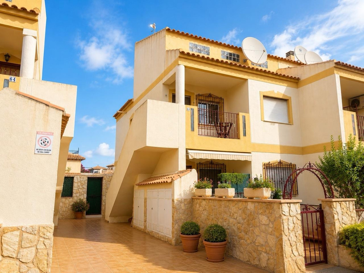 Appartement te koop in La Zenia | 3 slaapkamers H5462539