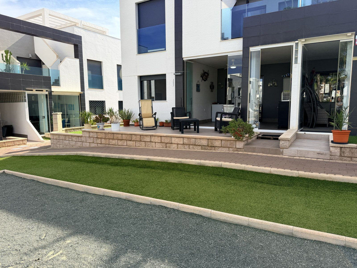 Appartement te koop in La Zenia | 2 slaapkamers H5514550